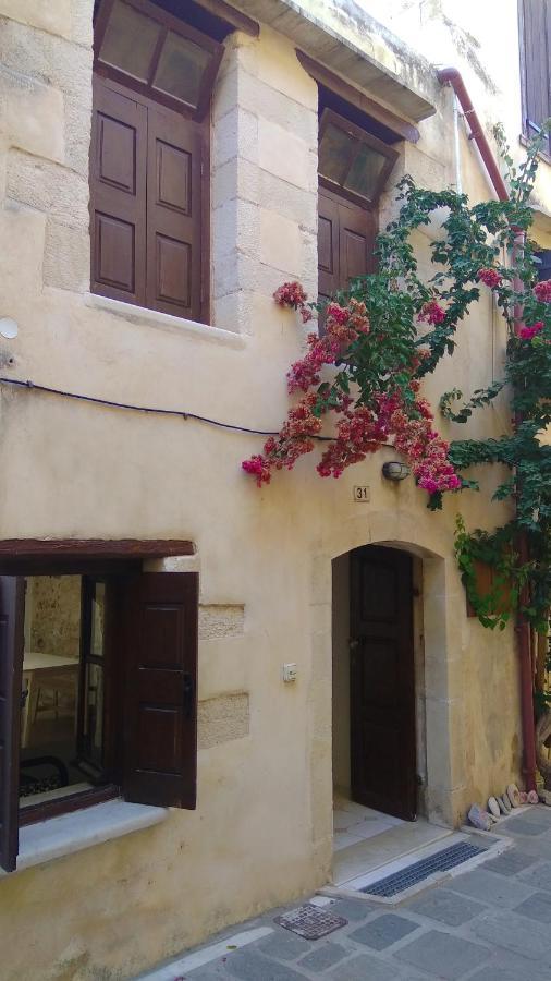 فيلا Atrium House ريثيمنو المظهر الخارجي الصورة