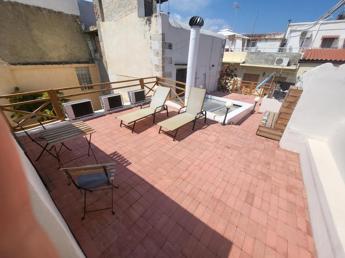 فيلا Atrium House ريثيمنو المظهر الخارجي الصورة